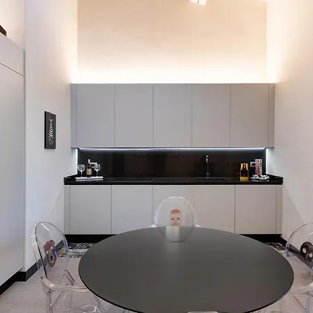Black Villa Lonato