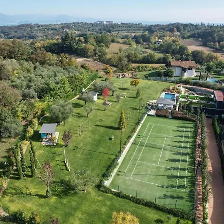 Black Villa Lonato