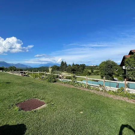 Black Villa Lonato