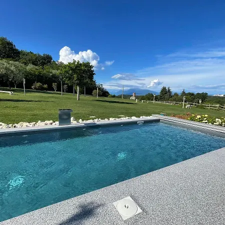 Vila Black Villa